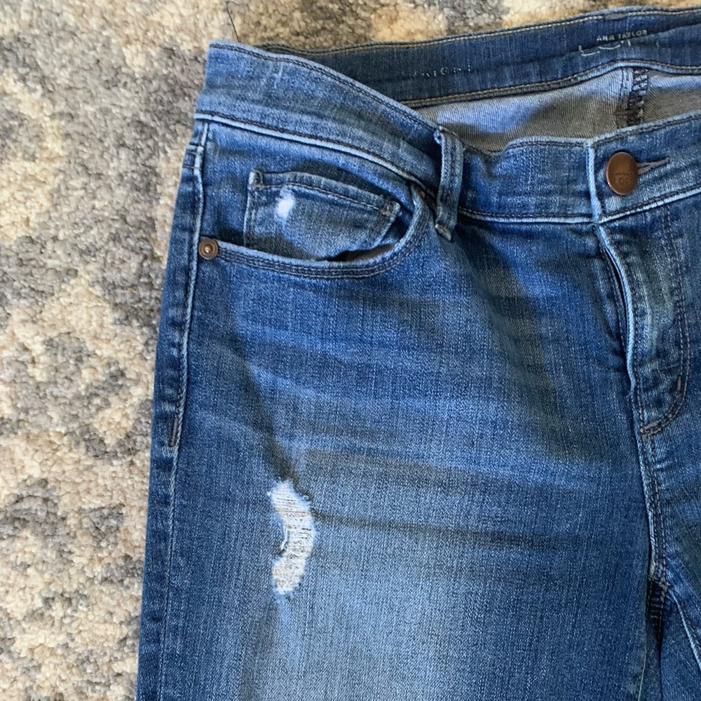 Ann Taylor Loft jeans - Picture 4 of 9
